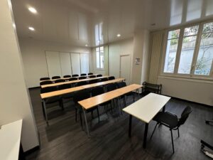 Salle bleue - en classe