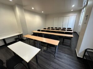 Salle bleue - en classe